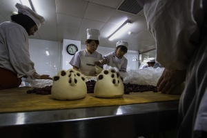 职工食堂里面案师傅