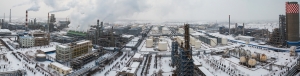 炼厂雪景全景图