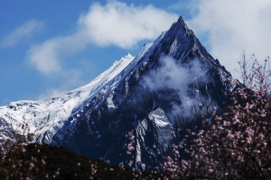 雪域冰峰