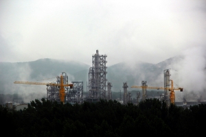 雨中工业