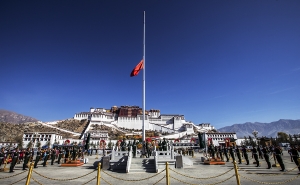 庄严----祝中国工...