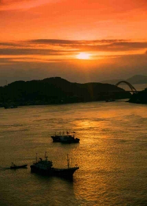 渔港日出