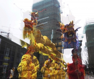 双龙腾飞庆新年