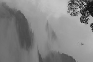 山朦胧水朦胧