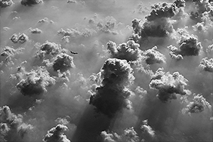 窜越雲谷